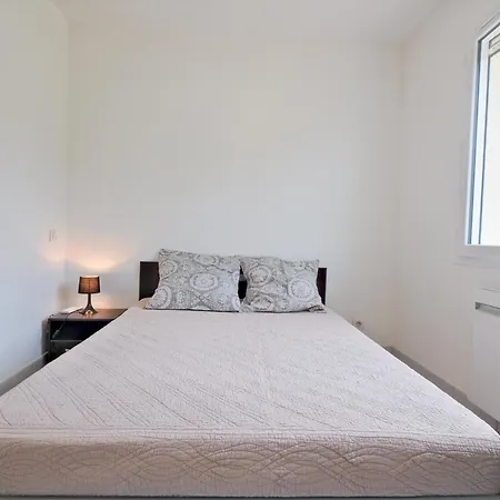 L'ajuda Avec Piscine Et Clim * Savignac-les-Eglises