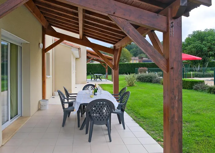 L'ajuda Avec Piscine Et Clim