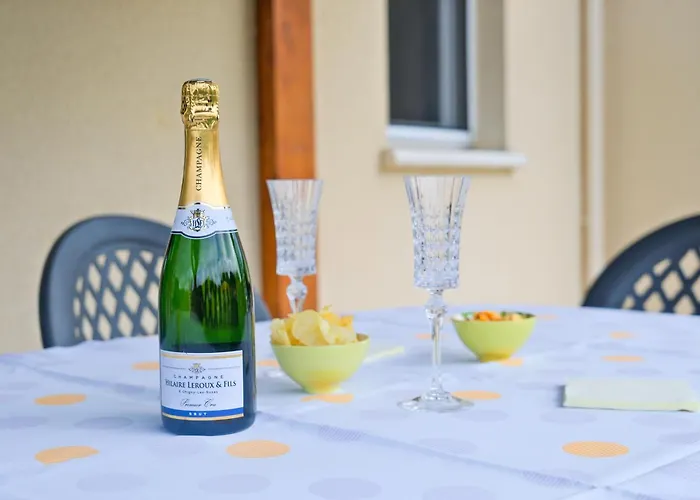 L'ajuda Avec Piscine Et Clim Prázdninový dům