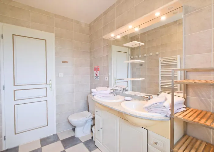 Prázdninový dům L'ajuda Avec Piscine Et Clim Savignac-les-Églises